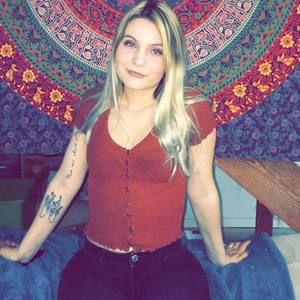 Meet your Posher, Amber